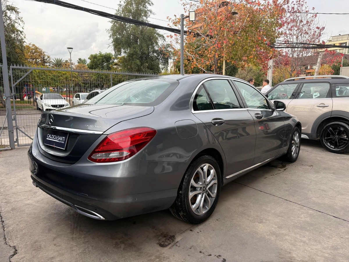 Mercedes-Benz C180 2017 en venta — foto 5