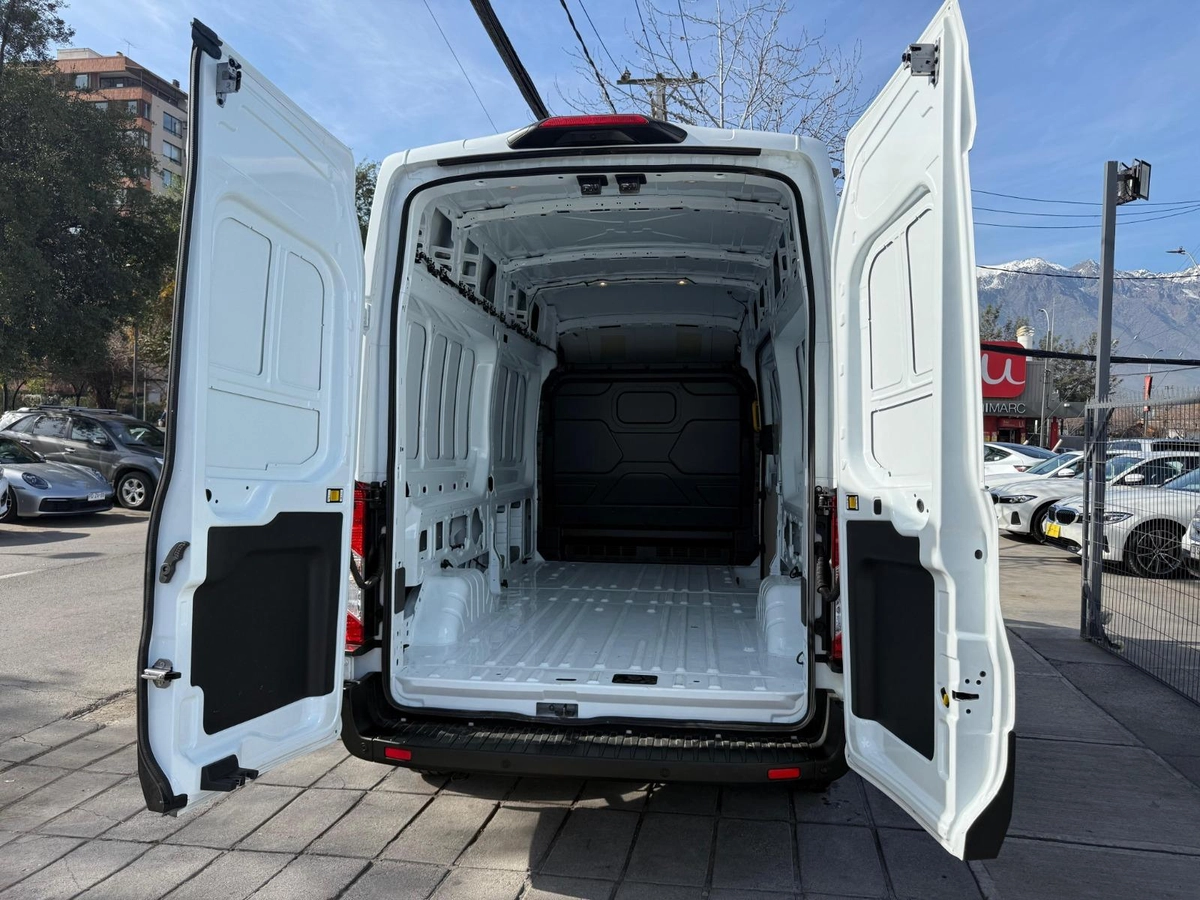 Ford Transit Furgón 2025 en venta — foto 7