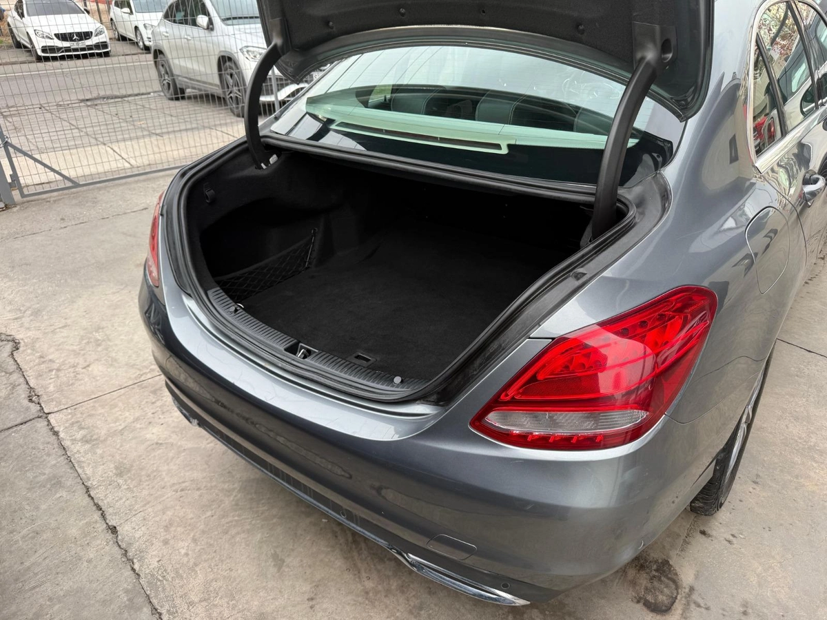 Mercedes-Benz C180 2017 en venta — foto 4