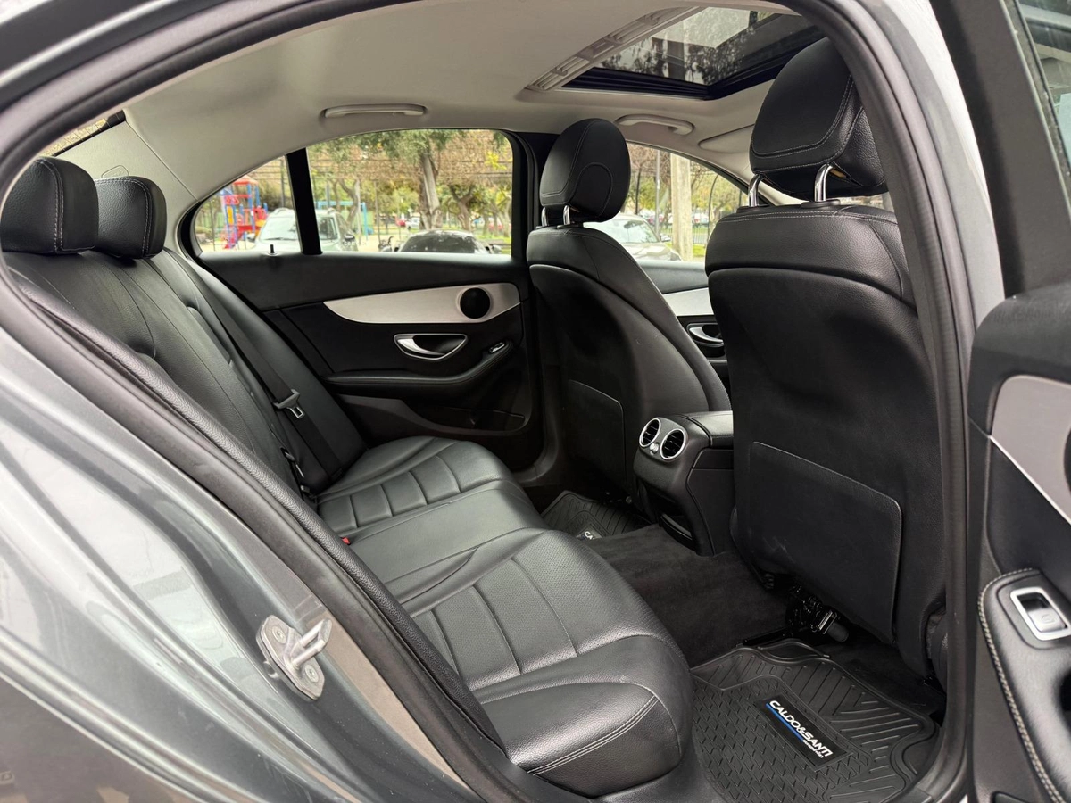 Mercedes-Benz C200 2018 en venta — foto 6